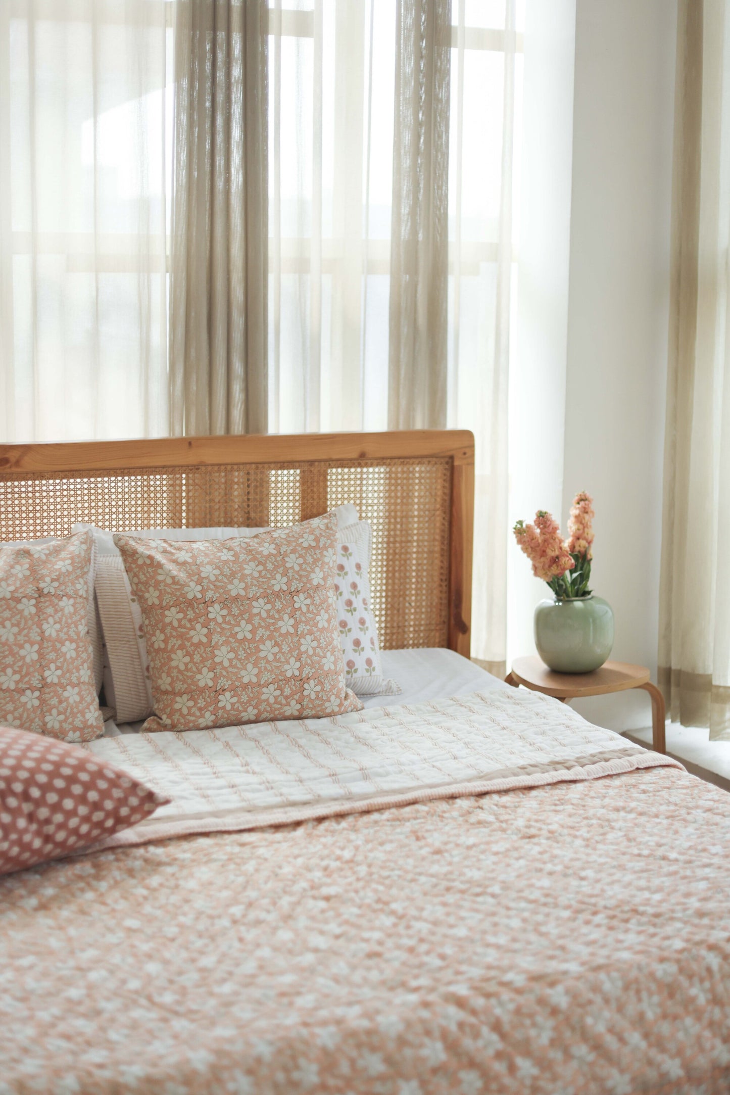 Jaipur Phool Cushion Cover