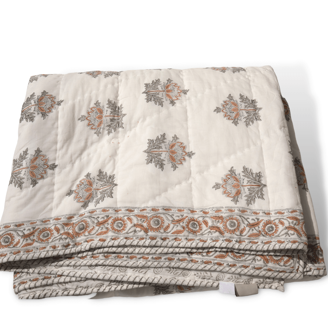 Scented Candles Summer House Quilt - La-Ra's - The Artisan Store