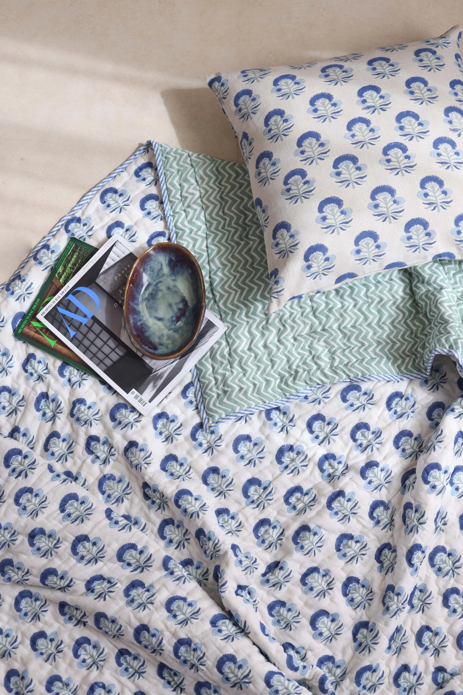 Quits | Bed cover