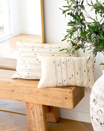 Muslin white cushion cover